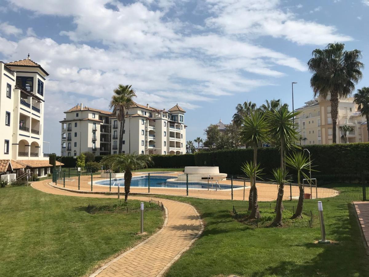 Beautiful Penthouse With Ocean And Marina Views Apartment Isla Canela Ngoại thất bức ảnh